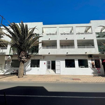 Corralejo Coliving By Amazzzing Travel Pansiyon Dış mekan fotoğraf