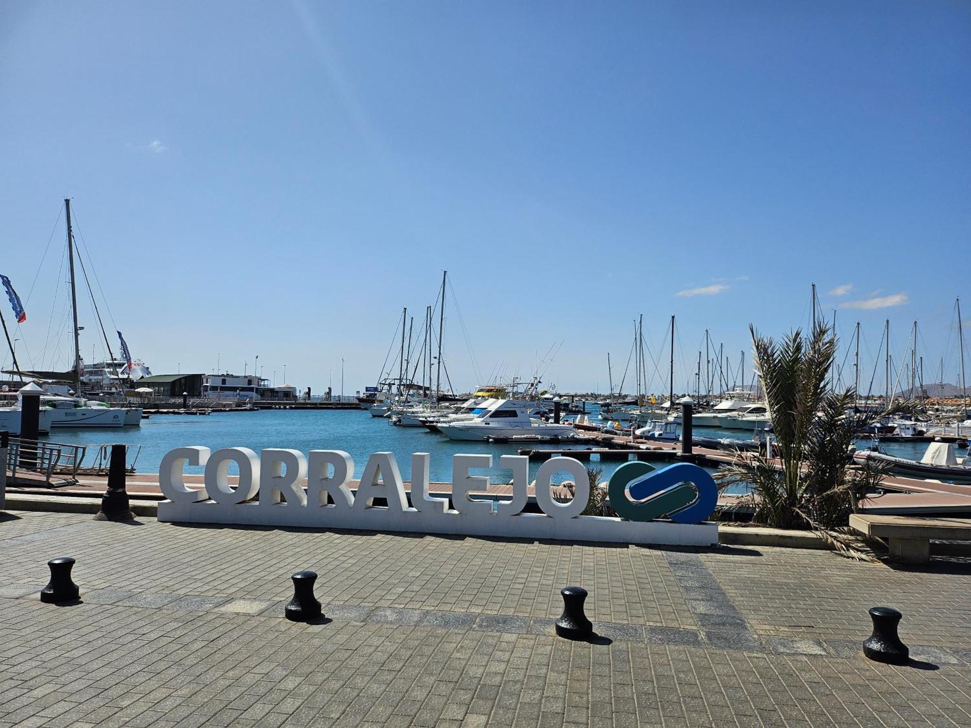 Corralejo Coliving By Amazzzing Travel Pansiyon Dış mekan fotoğraf